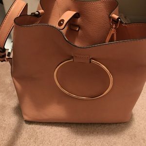 Hand bag